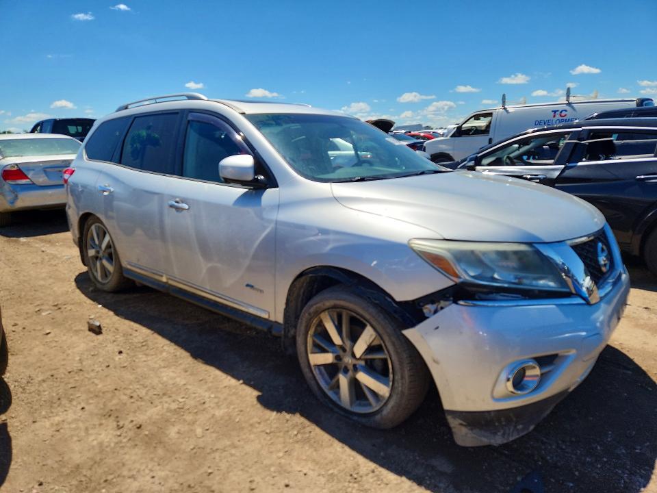 Продажа на аукционе авто 2014 Nissan Pathfinder Hybrid, vin: 5N1CR2MN2EC661647, номер лота: 57961176