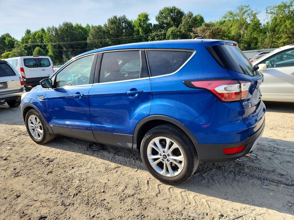 55992836 :رقم المزاد ، 1FMCU0GDXHUB96894 vin ، 2017 Ford Escape مزاد بيع