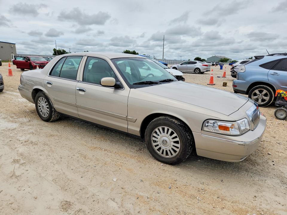 2008 Mercury Grand Marquis მანქანა იყიდება აუქციონზე, vin: 2MEFM75VX8X628994, აუქციონის ნომერი: 57236346