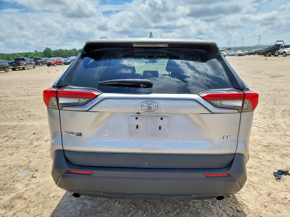 Продажа на аукционе авто 2021 Toyota Rav4, vin: 2T3H1RFV0MC090163, номер лота: 55648376