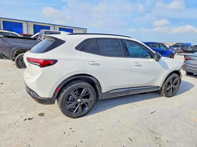 58150546 :رقم المزاد ، LRBFZNR45MD111868 vin ، 2021 Buick Envision مزاد بيع