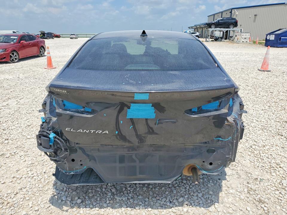 2020 Hyundai Elantra მანქანა იყიდება აუქციონზე, vin: 5NPD84LF0LH549352, აუქციონის ნომერი: 55806516