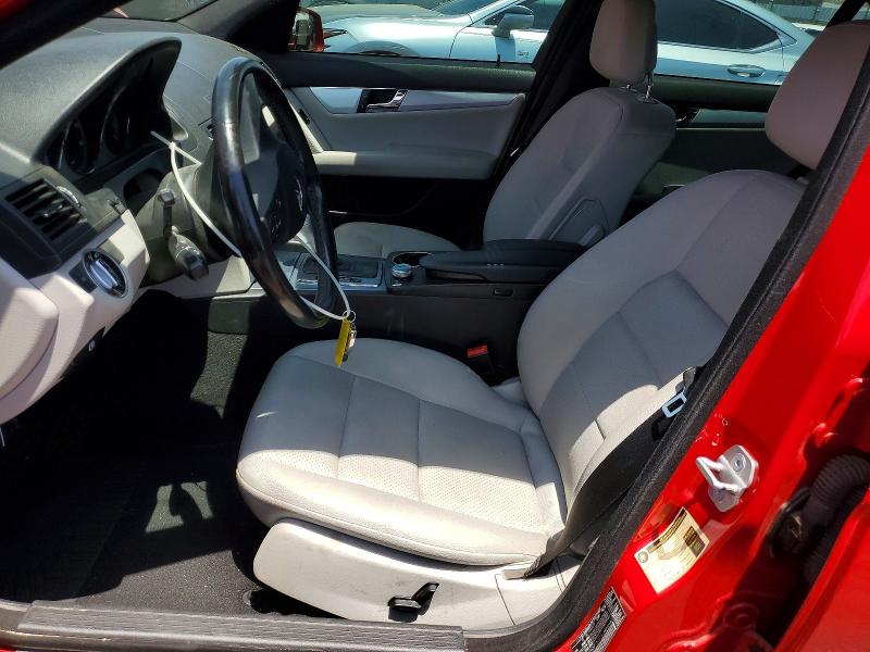 56436336 :رقم المزاد ، WDDGF5EB8BR152214 vin ، 2011 Mercedes-benz C مزاد بيع