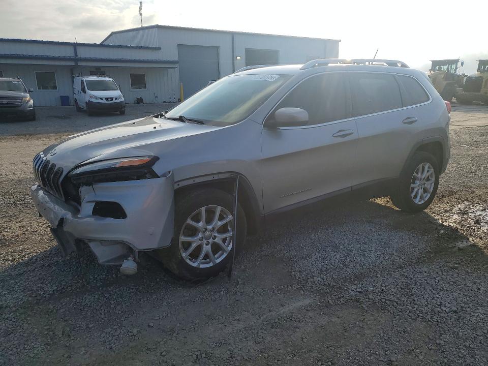 Продаж на аукціоні авто 2015 Jeep Cherokee, vin: 1C4PJLCB2FW601667, номер лоту: 55781416