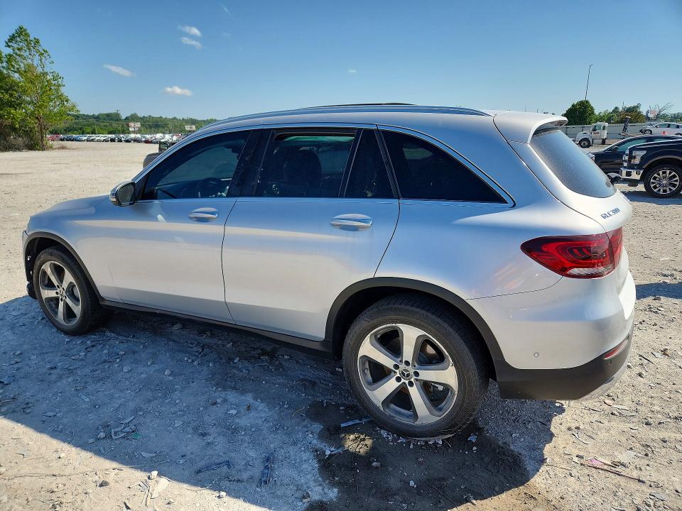 55119466 :رقم المزاد ، WDC0G8DB7LF685809 vin ، 2020 Mercedes-benz Glc مزاد بيع