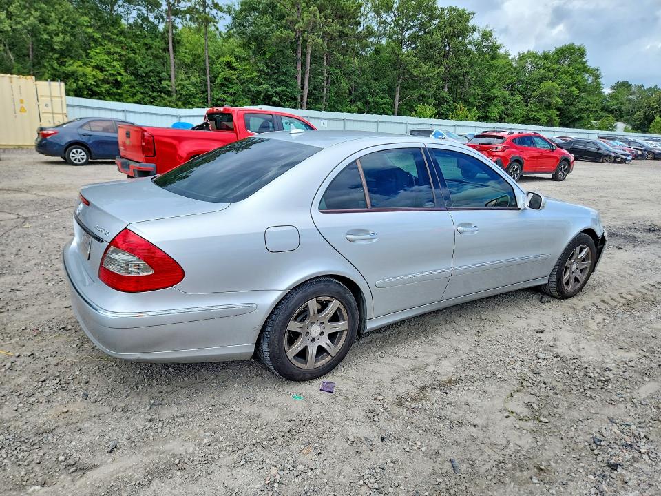 Продажа на аукционе авто 2008 Mercedes-benz E, vin: WDBUF22X28B229753, номер лота: 58011966