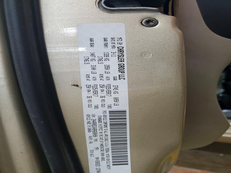58007376 :رقم المزاد ، 2A4RR8DG4BR688090 vin ، 2011 Chrysler Town & Country مزاد بيع