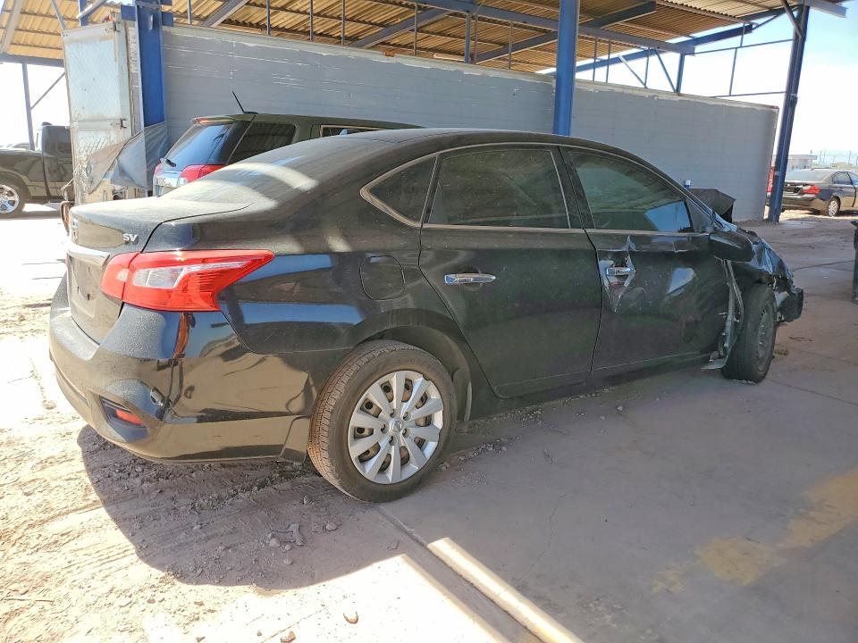 56083116 :رقم المزاد ، 3N1AB7AP5HL710564 vin ، 2017 Nissan Sentra مزاد بيع