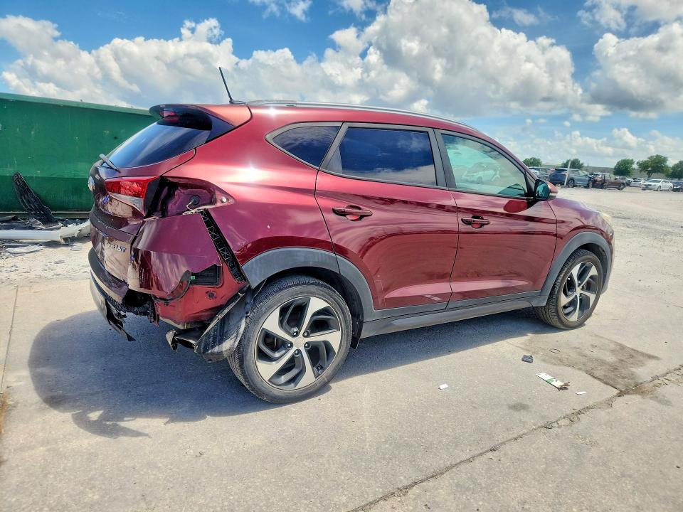 2016 Hyundai Tucson მანქანა იყიდება აუქციონზე, vin: KM8J33A29GU224587, აუქციონის ნომერი: 56609926