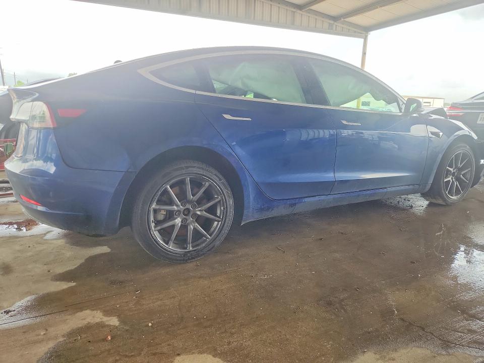 2019 Tesla Model 3 მანქანა იყიდება აუქციონზე, vin: 5YJ3E1EA8KF310200, აუქციონის ნომერი: 57908456