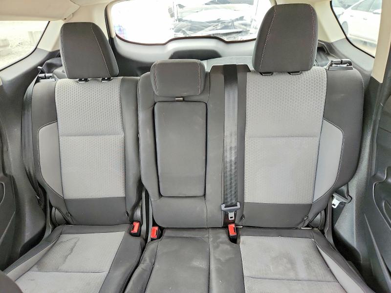 55881776 :رقم المزاد ، 1FMCU0GD4KUC23207 vin ، 2019 Ford Escape مزاد بيع