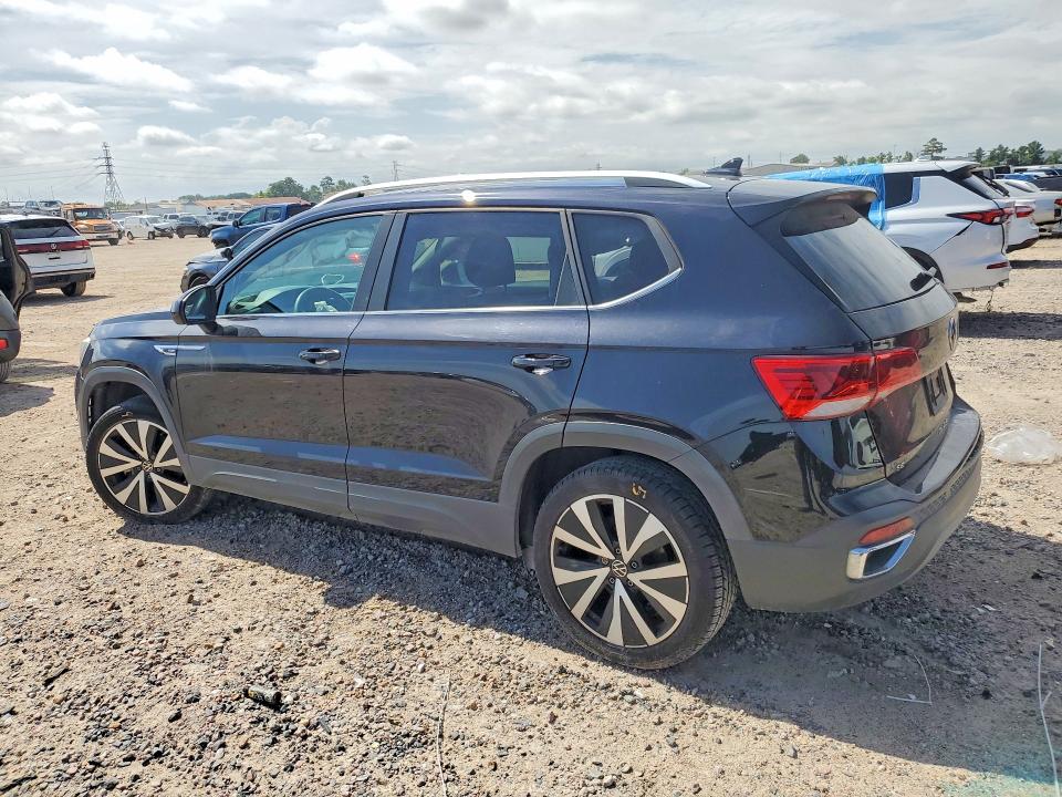 Продажа на аукционе авто 2022 Volkswagen Taos, vin: 3VVRX7B2XNM007893, номер лота: 55813246