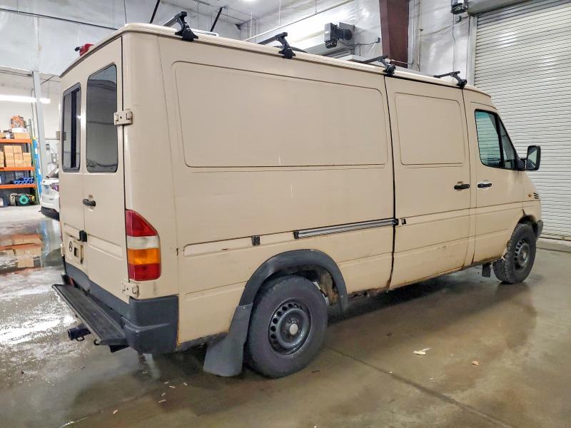 59109326 :رقم المزاد ، WD2YD641135398418 vin ، 2003 Mercedes-benz Sprinter مزاد بيع