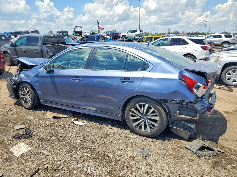 58712776 :رقم المزاد ، 4S3BNAC60J3020779 vin ، 2018 Subaru Legacy مزاد بيع