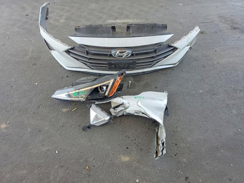 2020 Hyundai Elantra მანქანა იყიდება აუქციონზე, vin: 5NPD84LF5LH548567, აუქციონის ნომერი: 56713736