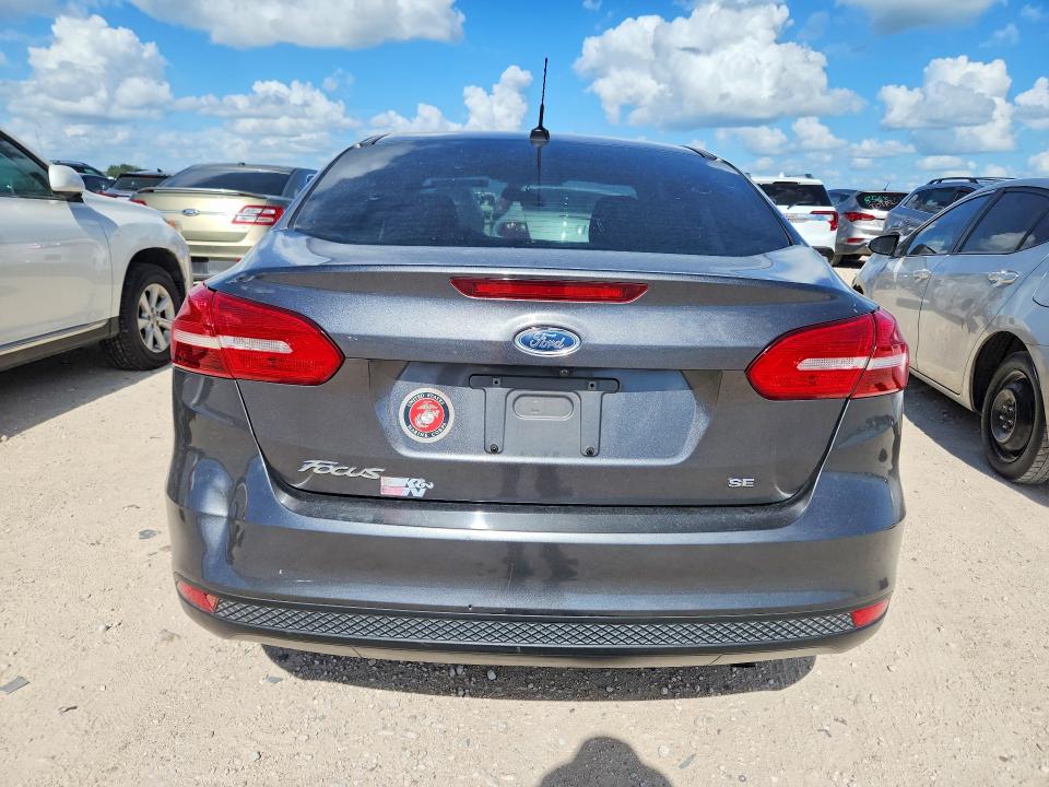 53730226 :رقم المزاد ، 1FADP3F27HL282161 vin ، 2017 Ford Focus مزاد بيع