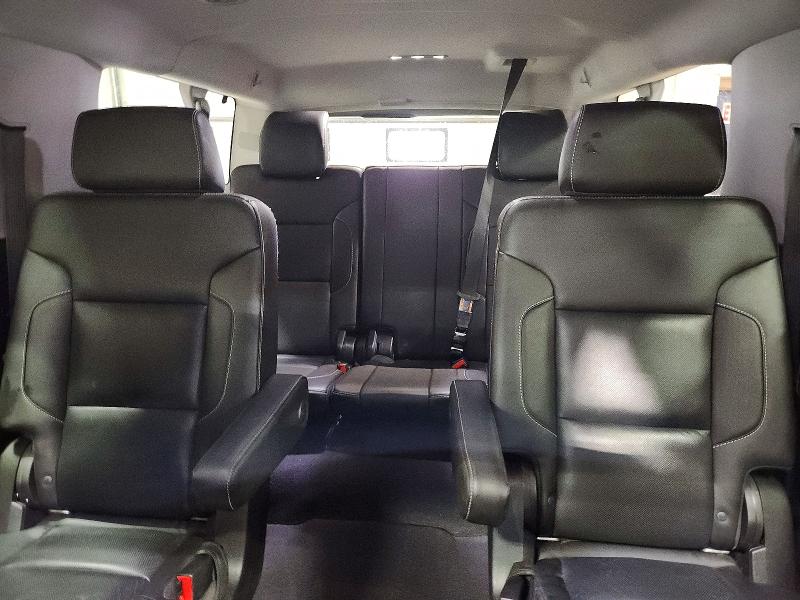 Продаж на аукціоні авто 2019 Chevrolet Suburban, vin: 1GNSKJKCXKR219456, номер лоту: 55146236
