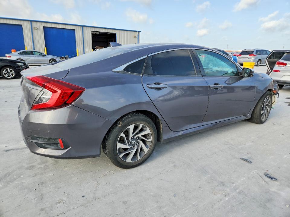 58826946 :رقم المزاد ، 19XFC2F78HE229854 vin ، 2017 Honda Civic مزاد بيع