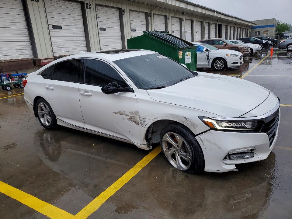 2018 Honda Accord მანქანა იყიდება აუქციონზე, vin: 1HGCV1F61JA111962, აუქციონის ნომერი: 56360366