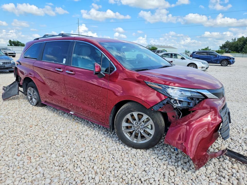 Продажа на аукционе авто 2025 Toyota Sienna, vin: 5TDYRKEC8SS285442, номер лота: 57308076