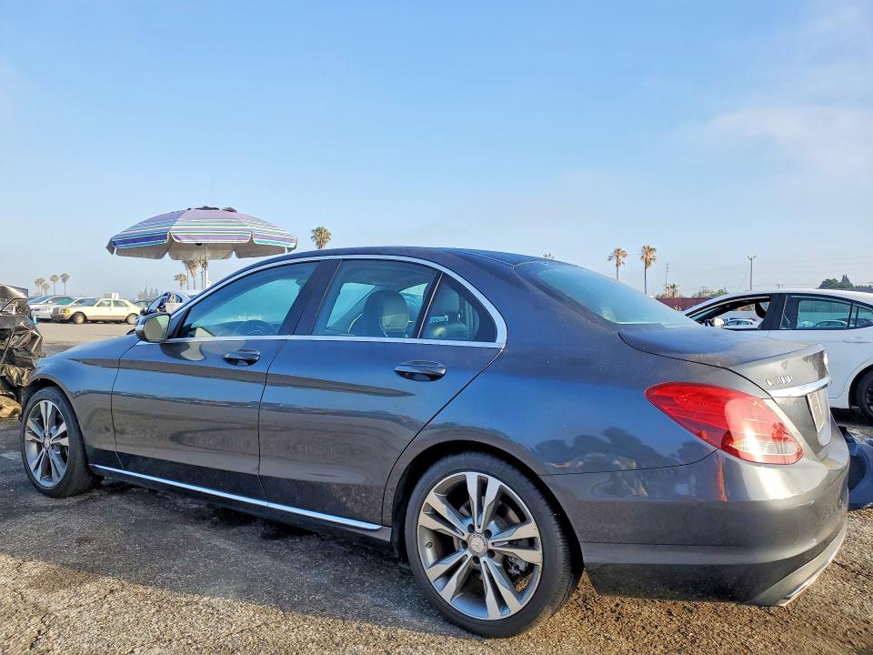 Продажа на аукционе авто 2015 Mercedes-benz C, vin: 55SWF4JBXFU077239, номер лота: 57260706