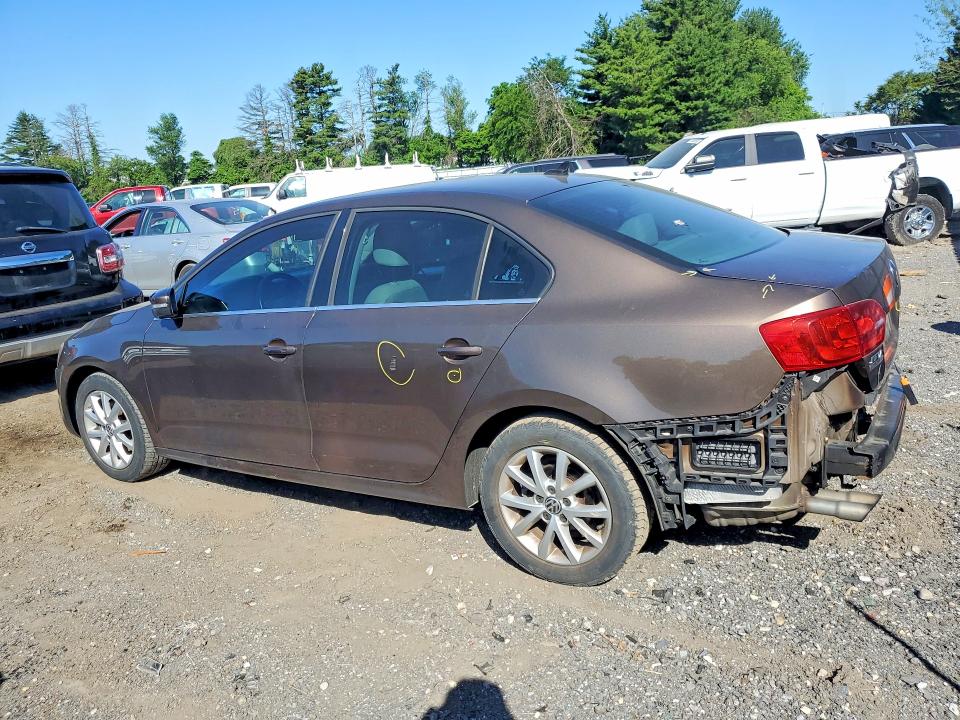 54732156 :رقم المزاد ، 3VWD17AJ7EM322148 vin ، 2014 Volkswagen Jetta مزاد بيع