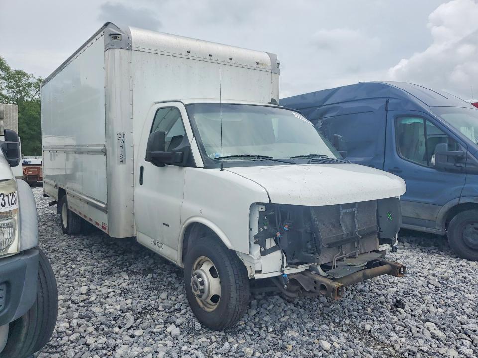 55500806 :رقم المزاد ، 7GZ37TCG0JN900990 vin ، 2018 Gmc Savana مزاد بيع