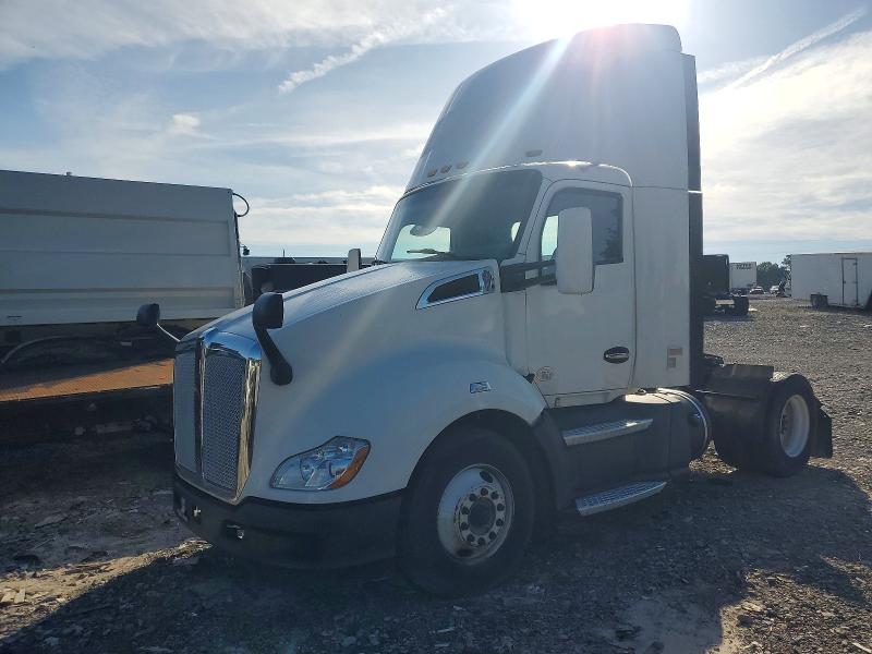 53846886 :رقم المزاد ، 1XKYA48X1JJ204329 vin ، 2018 Kenworth T680 مزاد بيع