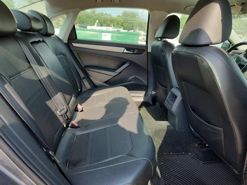 56601836 :رقم المزاد ، 1VWAS7A37FC113027 vin ، 2015 Volkswagen Passat مزاد بيع