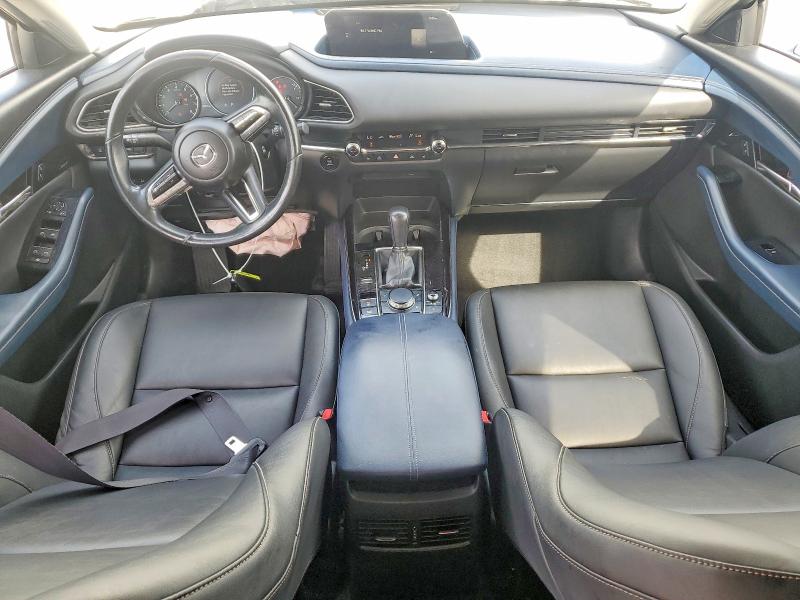 2020 Mazda Cx-30 მანქანა იყიდება აუქციონზე, vin: 3MVDMBDL1LM131864, აუქციონის ნომერი: 55943526