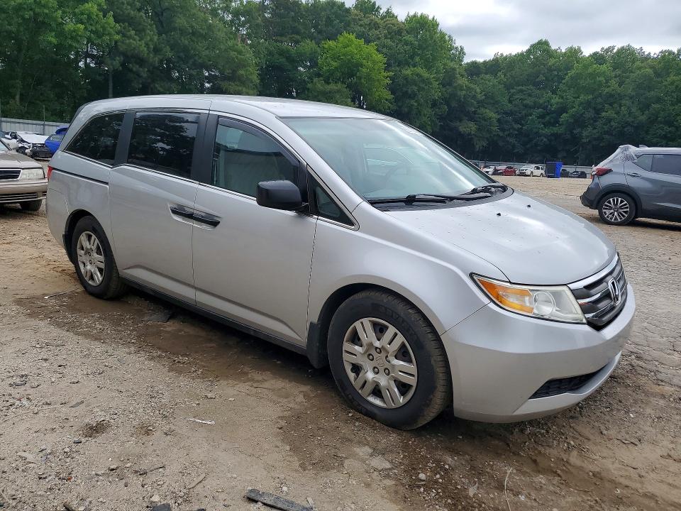58438986 :رقم المزاد ، 5FNRL5H22DB052187 vin ، 2013 Honda Odyssey مزاد بيع