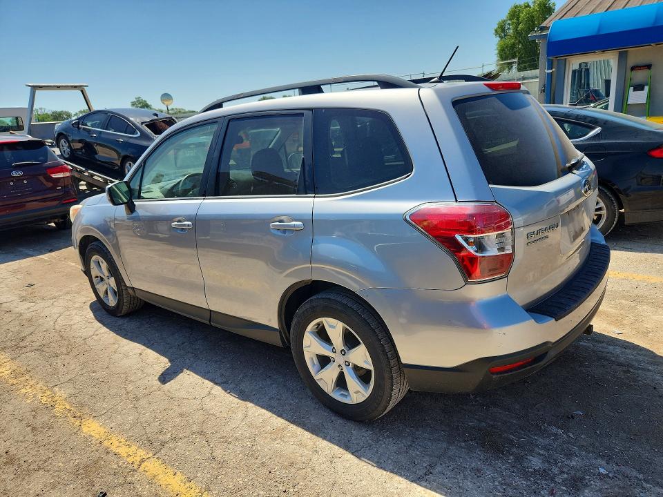 55637226 :رقم المزاد ، JF2SJADC4FH502733 vin ، 2015 Subaru Forester مزاد بيع