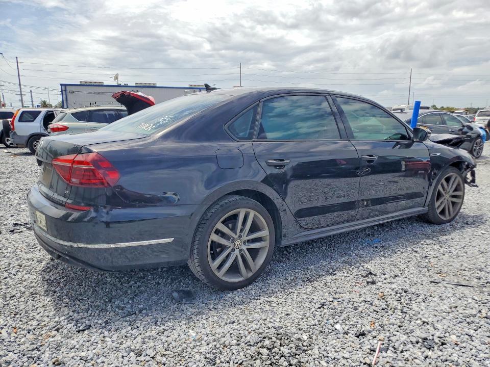 Продажа на аукционе авто 2018 Volkswagen Passat, vin: 1VWAA7A32JC010948, номер лота: 54843566