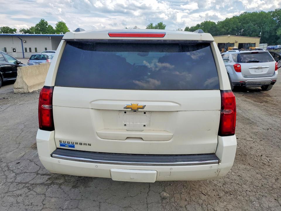 58680936 :رقم المزاد ، 1GNSKKKC1FR285969 vin ، 2015 Chevrolet Suburban مزاد بيع