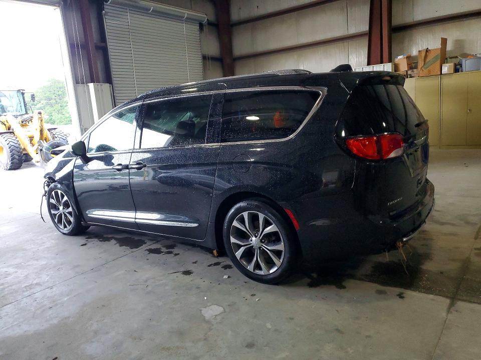 57888406 :رقم المزاد ، 2C4RC1GGXHR762910 vin ، 2017 Chrysler Pacifica مزاد بيع