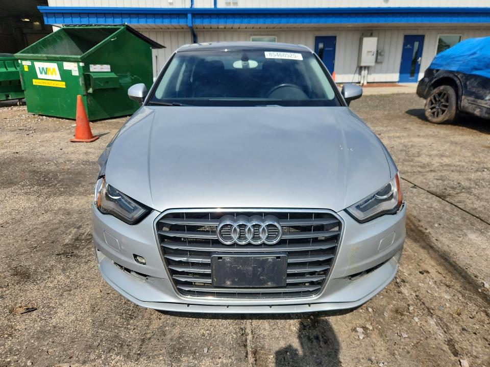 Продажа на аукционе авто 2015 Audi A3, vin: WAUACGFF6F1012654, номер лота: 85460525