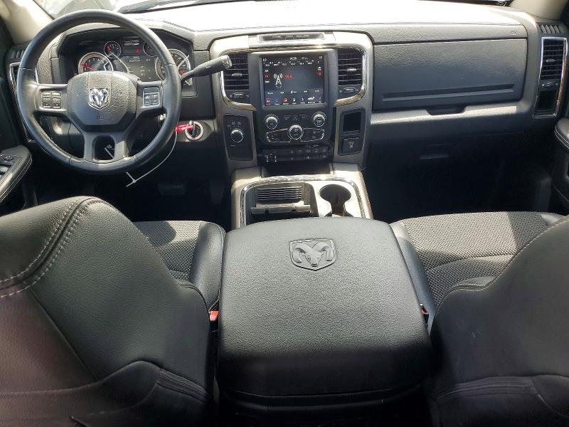 51432556 :رقم المزاد ، 3C6UR5DL7JG336600 vin ، 2018 Ram 2500 مزاد بيع