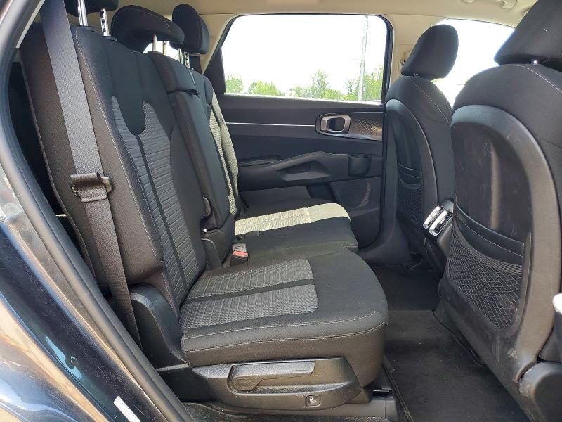 57556536 :رقم المزاد ، 5XYRG4LC3MG021750 vin ، 2021 Kia Sorento مزاد بيع
