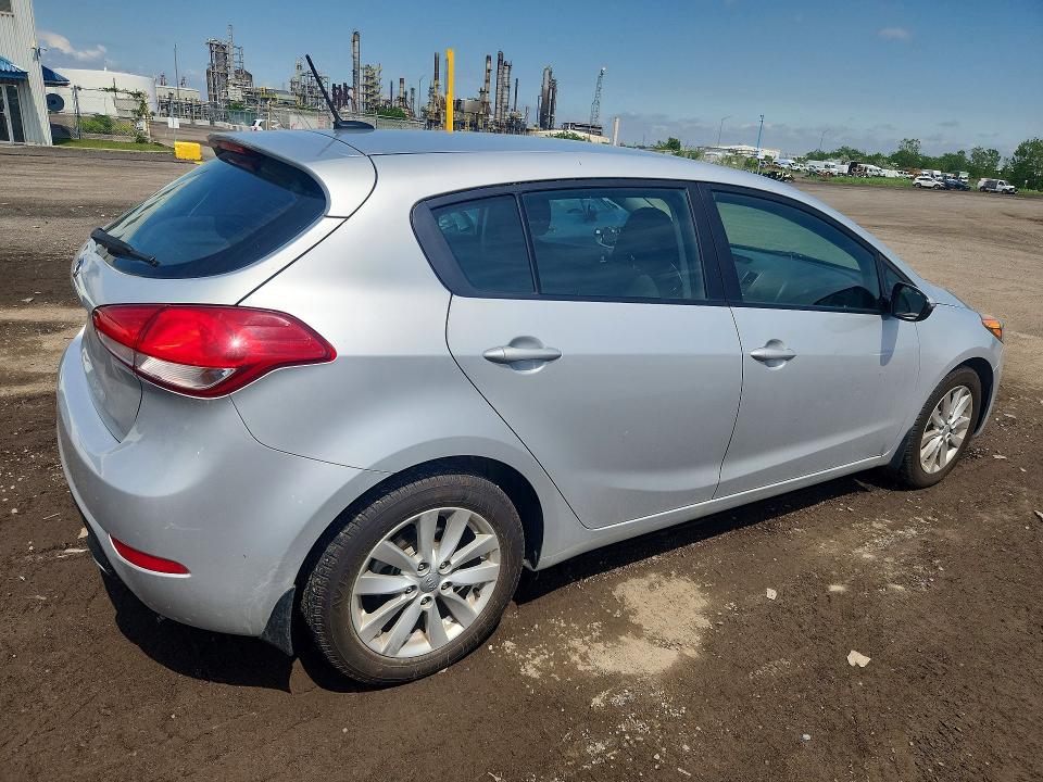 2016 Kia Forte მანქანა იყიდება აუქციონზე, vin: KNAFK5A87G5481851, აუქციონის ნომერი: 57055606