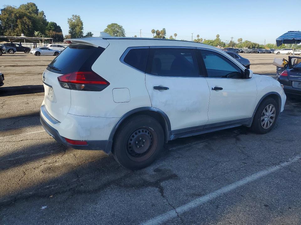 57717456 :رقم المزاد ، 5N1AT2MT5HC741729 vin ، 2017 Nissan Rogue مزاد بيع
