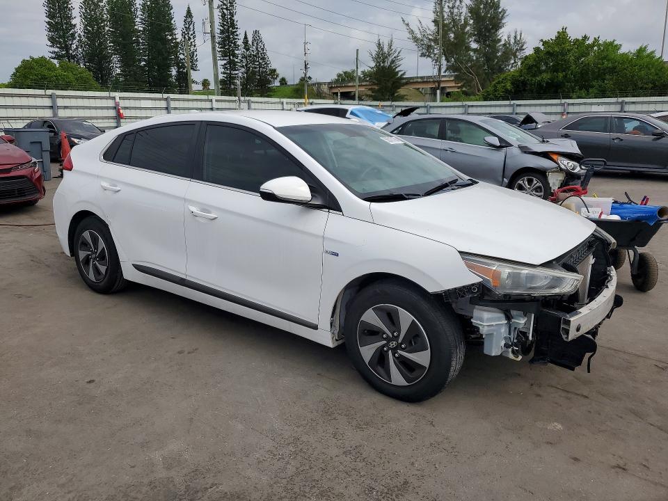 2017 Hyundai Ioniq მანქანა იყიდება აუქციონზე, vin: KMHC75LC1HU028756, აუქციონის ნომერი: 56516166