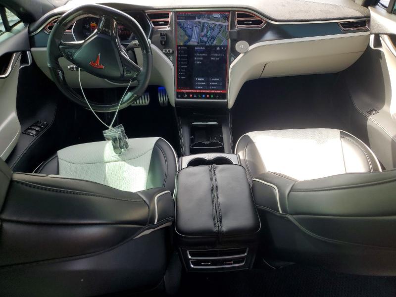 2015 Tesla Model S მანქანა იყიდება აუქციონზე, vin: 5YJSA4H20FFP75444, აუქციონის ნომერი: 57170276