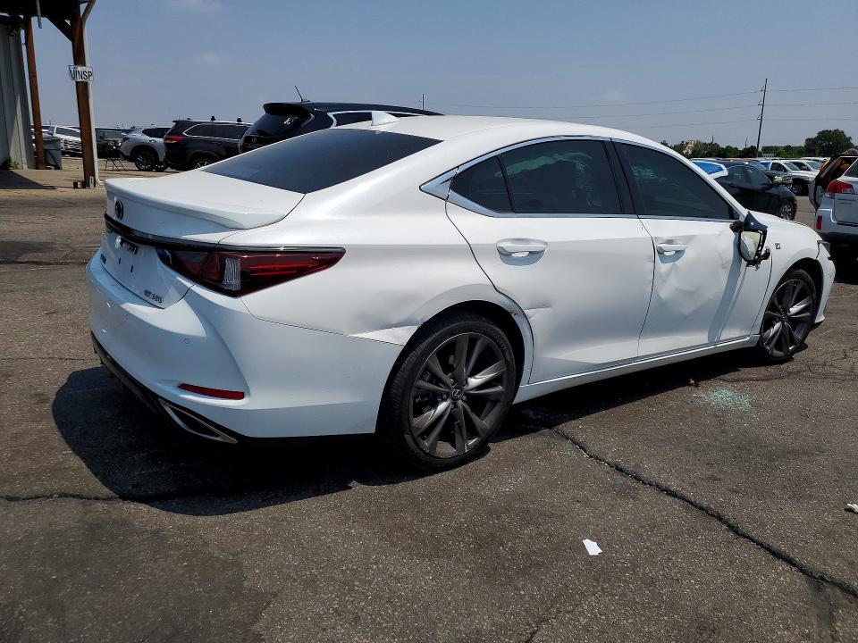 58815896 :رقم المزاد ، 58AGZ1B14MU084147 vin ، 2021 Lexus Es 350 مزاد بيع