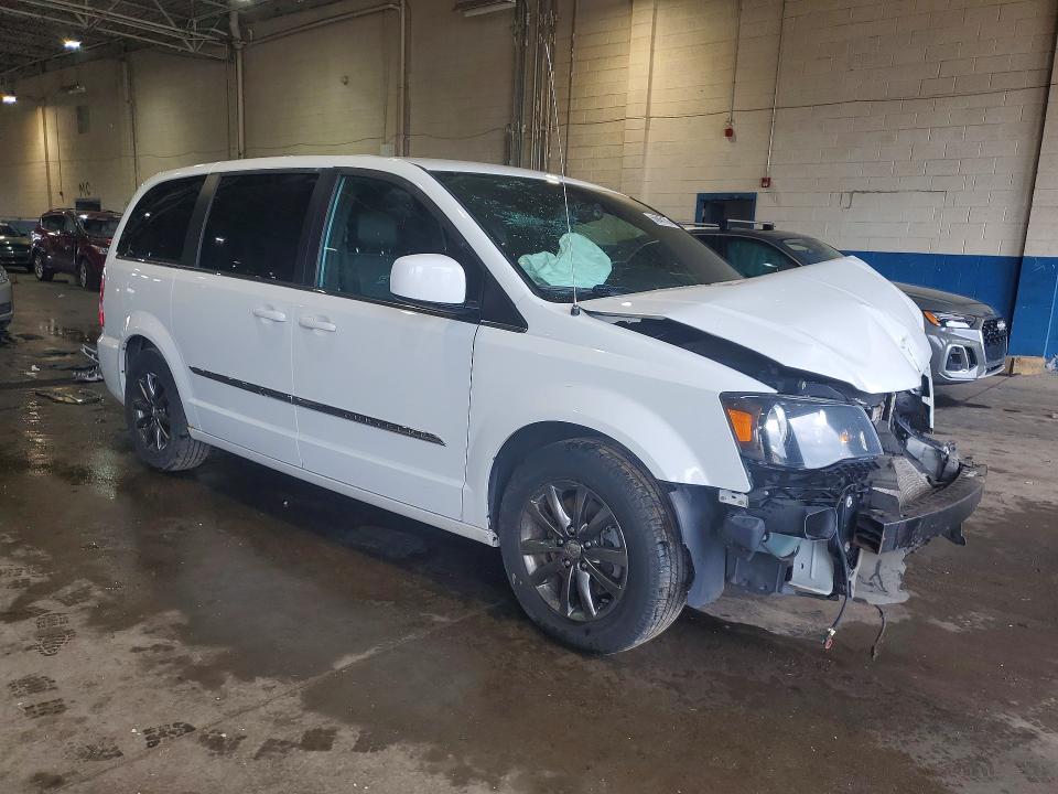 56945136 :رقم المزاد ، 2C4RC1HG2FR720128 vin ، 2015 Chrysler Town & Country مزاد بيع