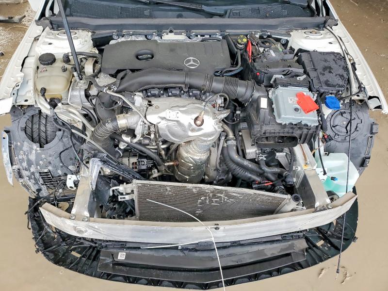 52205326 :رقم المزاد ، W1K3G4EB5MJ254996 vin ، 2021 Mercedes-benz A مزاد بيع