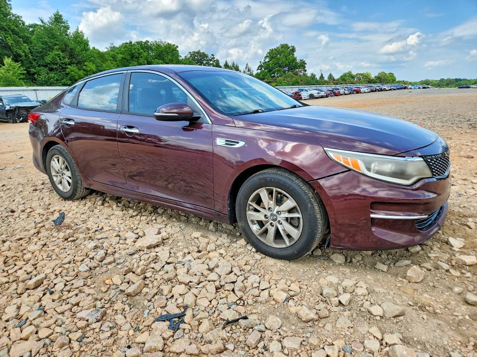 2016 Kia Optima მანქანა იყიდება აუქციონზე, vin: 5XXGT4L31GG104492, აუქციონის ნომერი: 57007026