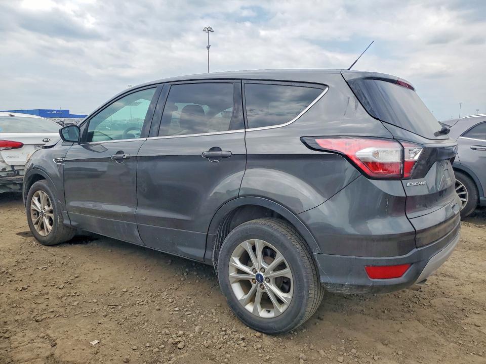2017 Ford Escape მანქანა იყიდება აუქციონზე, vin: 1FMCU0GD9HUD52195, აუქციონის ნომერი: 56504896
