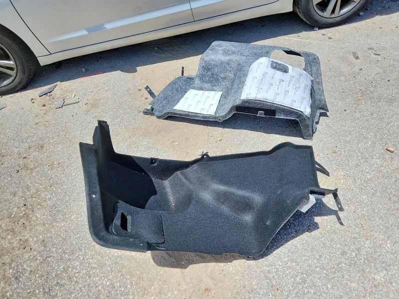 58889836 :رقم المزاد ، 5NPE24AF1JH647215 vin ، 2018 Hyundai Sonata مزاد بيع
