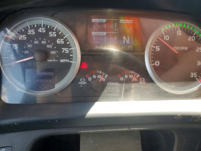 56219246 :رقم المزاد ، 5PVNV8JT5B4S52062 vin ، 2011 Hino 338 مزاد بيع
