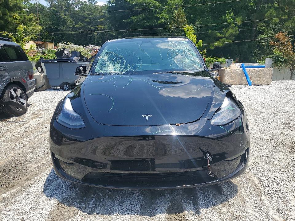 56511026 :رقم المزاد ، 7SAYGDEF2PF764305 vin ، 2023 Tesla Model Y مزاد بيع